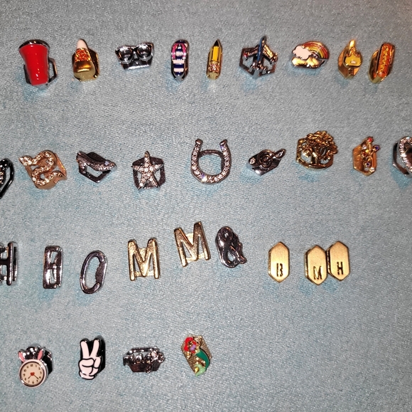 KEEP Collective Charms lot of 50 - Picture 4 of 13